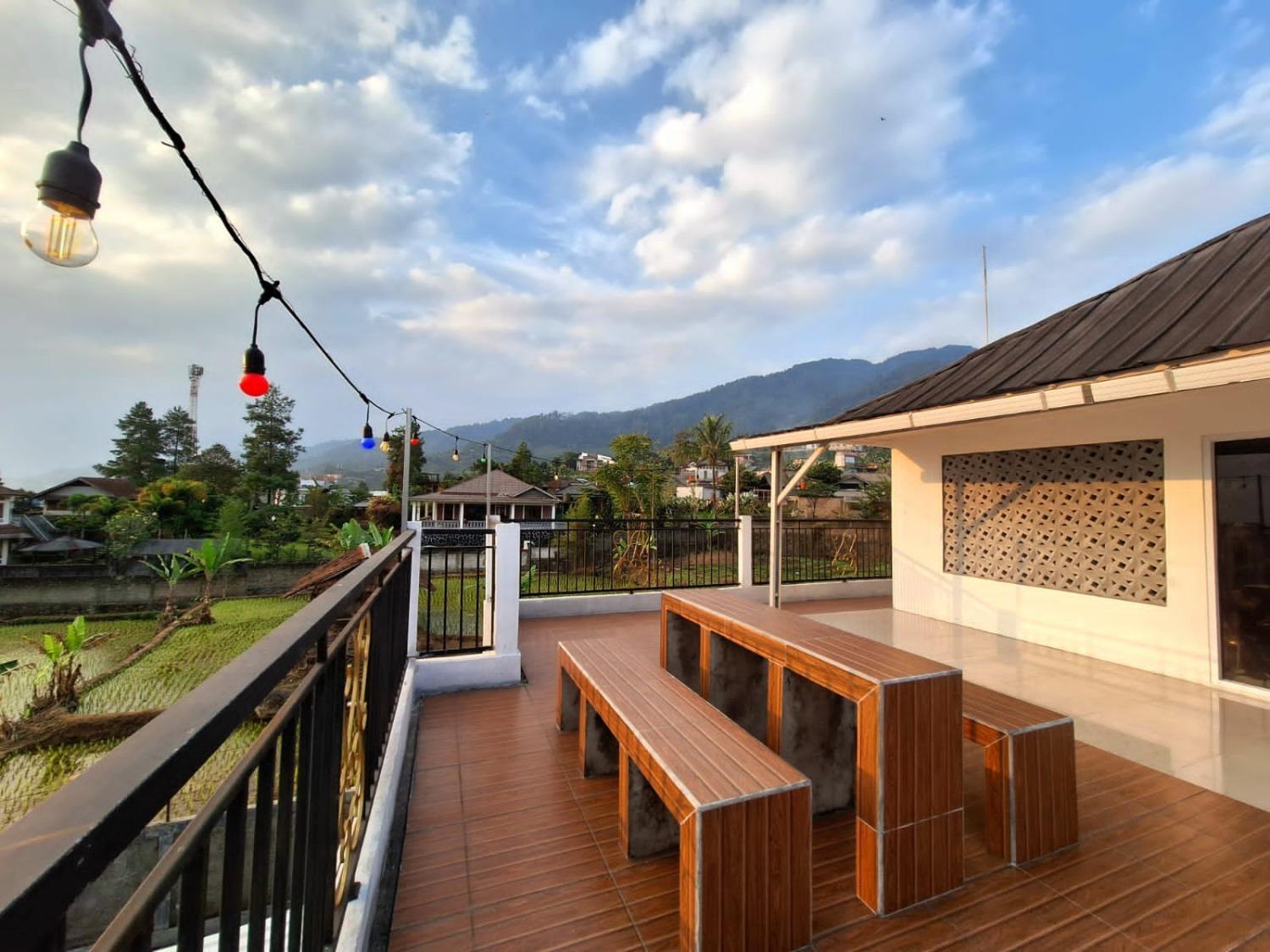 Villa Putih Cisarua Εξωτερικό φωτογραφία